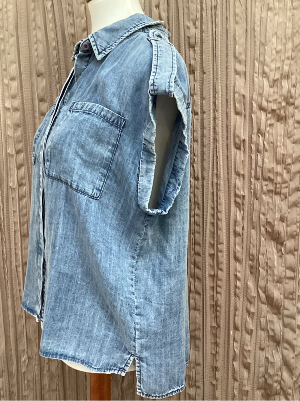 Sugar+Lips Denim Sleeveless Button-Front Top w/pockets, epilates, loose fit,M - Picture 3 of 11